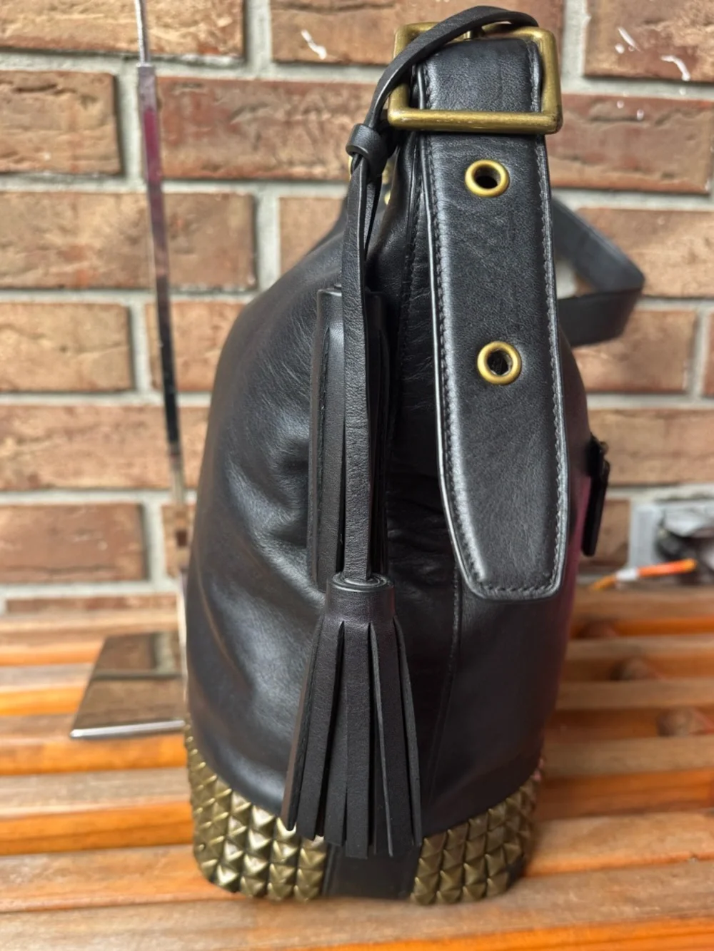 Coach Legacy Studded Duffle Bag With Adjustable Strap And Matching Wristlet - Picture 3 of 14